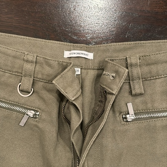 WeWoreWhat Utility pants. Two pairs - khaki and Olive green. Size 28 - Picture 3 of 6